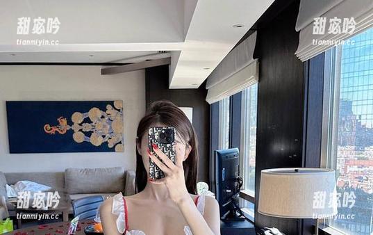 脸红Dearie 微密圈 - 换个角度,脸红Dearie的升级版2.0套图,比漫画还精彩的作品!