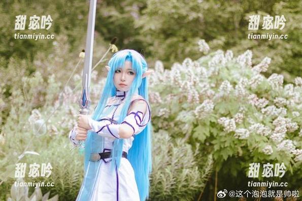 这个泡泡就是逊啦的泳衣合集：热带海滩的小小泳装革命