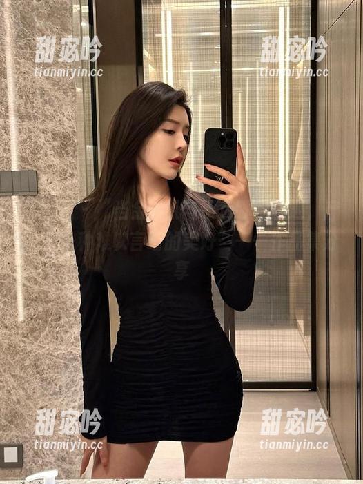 金希儿 微密圈 - “当金希儿与紫色睡袍相遇,产生了一种难以言喻的美好”——作品集分享