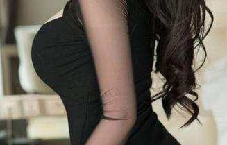 魅妍社 – 最新照片提醒：陈雅漫VICKY的“女友”实在太养眼了，我都不忍心看了。